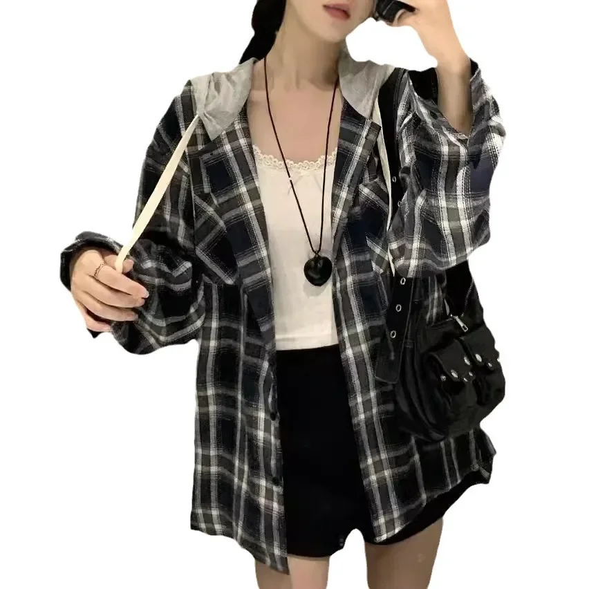 Содержит более 70% хлопка #Kuajaguaro Dressing, имитация двухсекционного двухслойного женского пальто с капюшоном и длинными рукавами