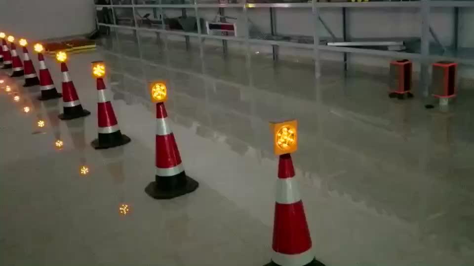 Traffic Road Barrier Red Road Safety Flashing Led Barricade Light,Solar