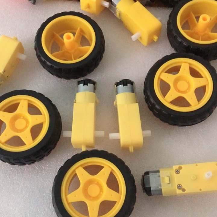 High Quality Electrical Motor Car Wheel Kit With Toy Plastic Tire Wheel