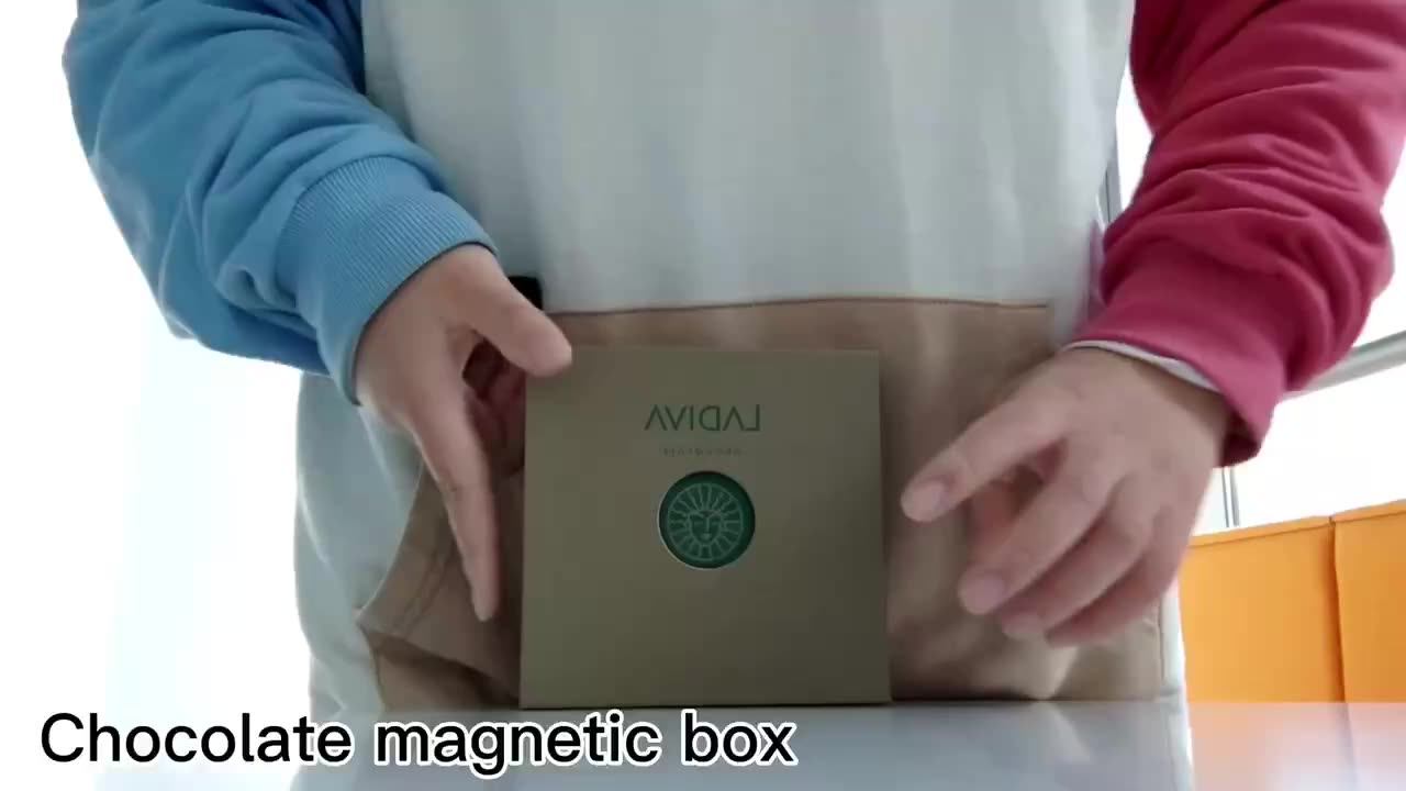 Customized Logo Chocolate Truffle Packaging Gift Box With Divider