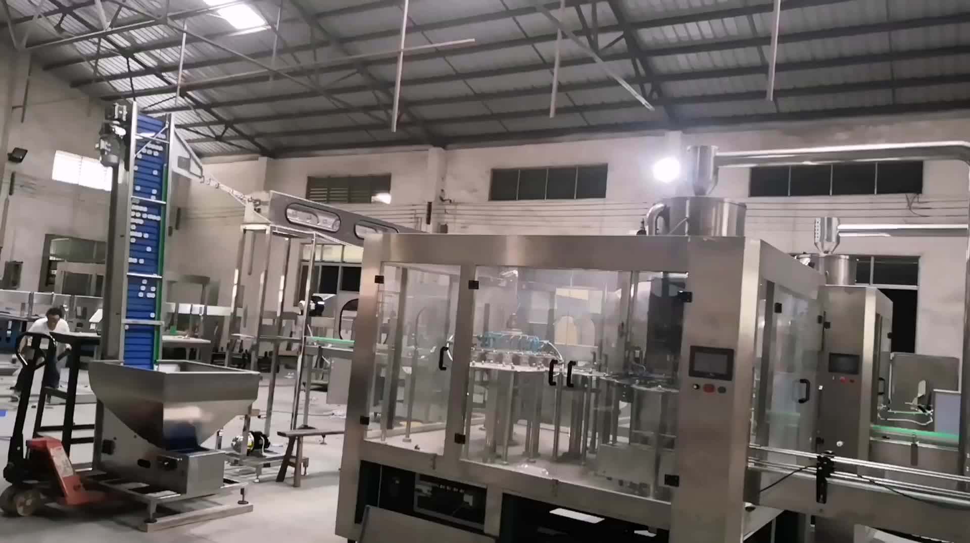 Small Drinking Water Bottling Machine Beverage Manufacturing Equipment