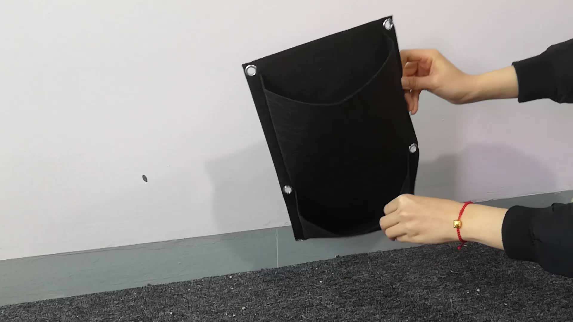 Factory Felt Hanging Pockets Bag Wall Planter Vertical Garden Grow Pot