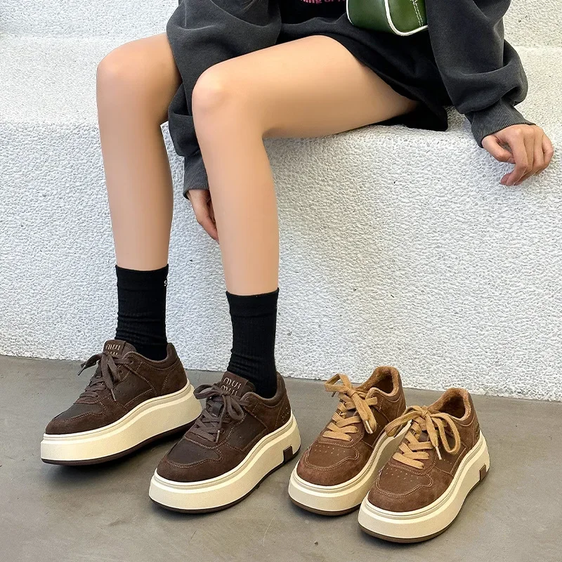 Thick-soled cowhide muffin skate shoes women's shoes 2024 autumn new versatile sneaker heightening lightweight lace-up casual shoes