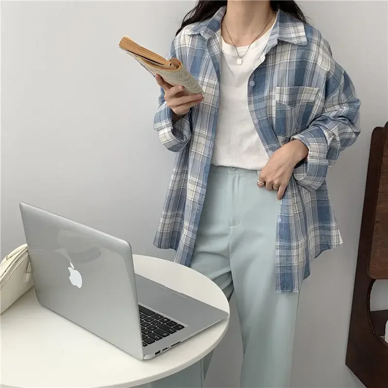 Retro summer design shirt