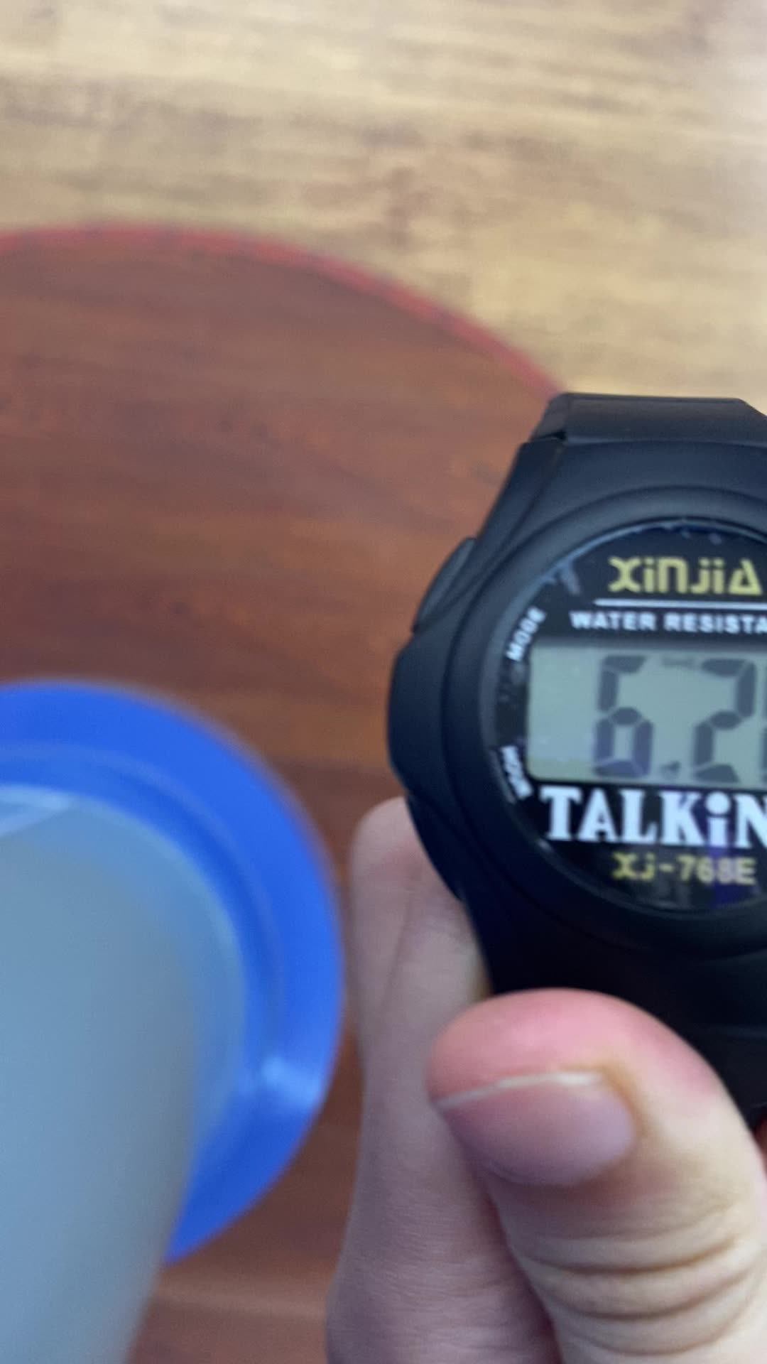 High Quality Digital Watch Xj768 Digital Cheap Talking Watch For Old