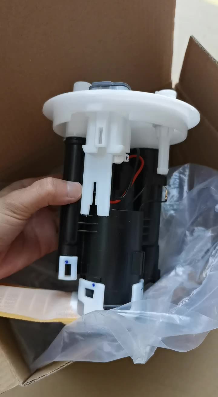 えむ OE MR566825 Fuel Pump Assembly for Mitsubishi LANCER TOURING 2.0