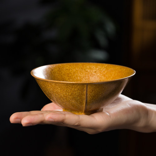 拾光金笠四方斗笠碗一只(带礼盒包装)。