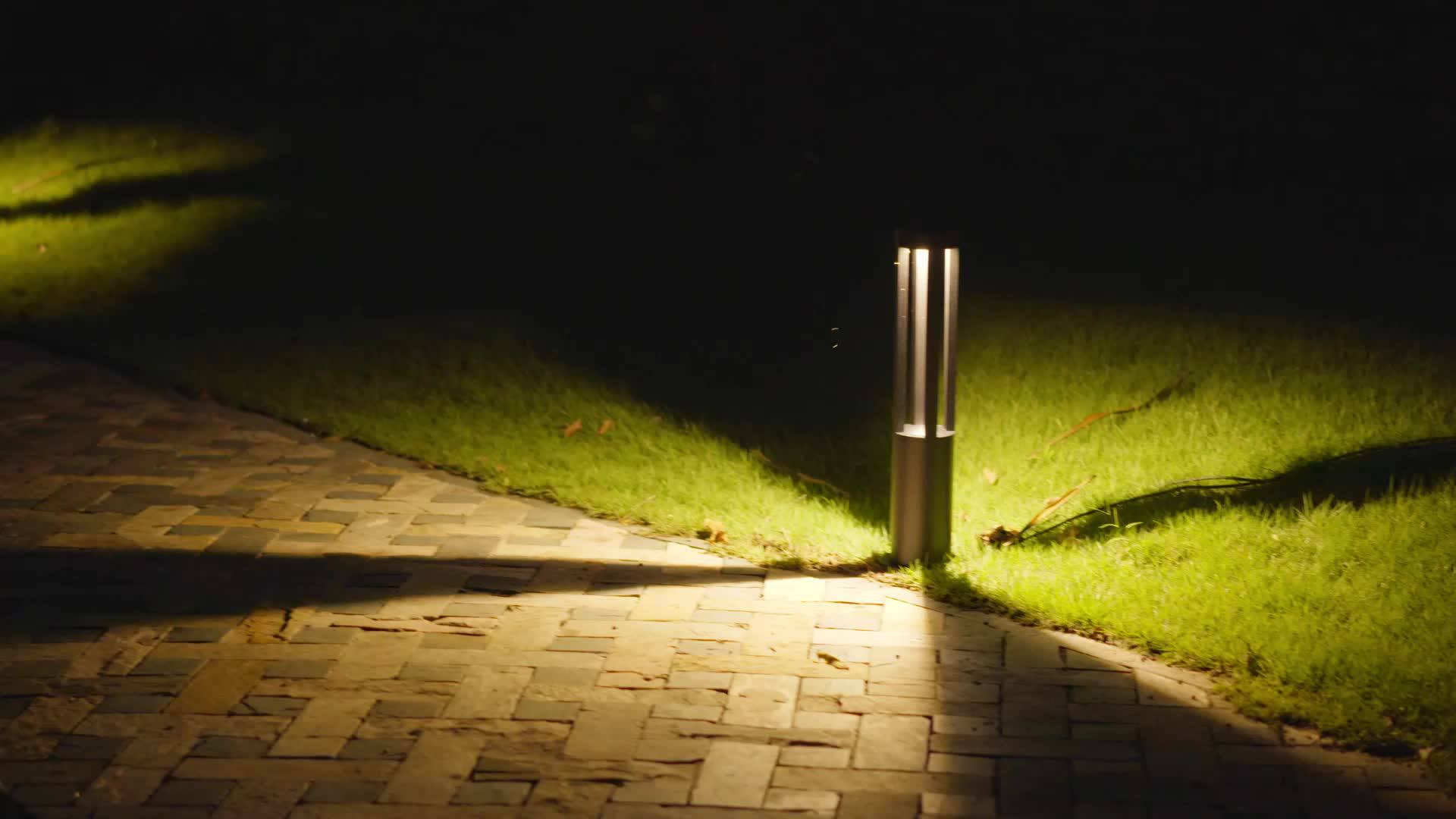 Euro Modern Cheap Garden Lawn Lamp Outdoor Decorative Bollard Light