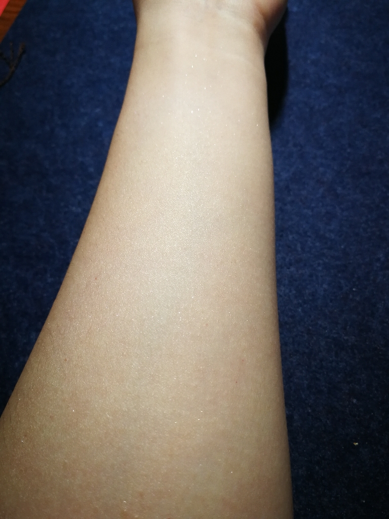 法国玫瑰香体粉饼10g收藏加权怎么样有用吗，母女俩使用一个月效果对比,第6张