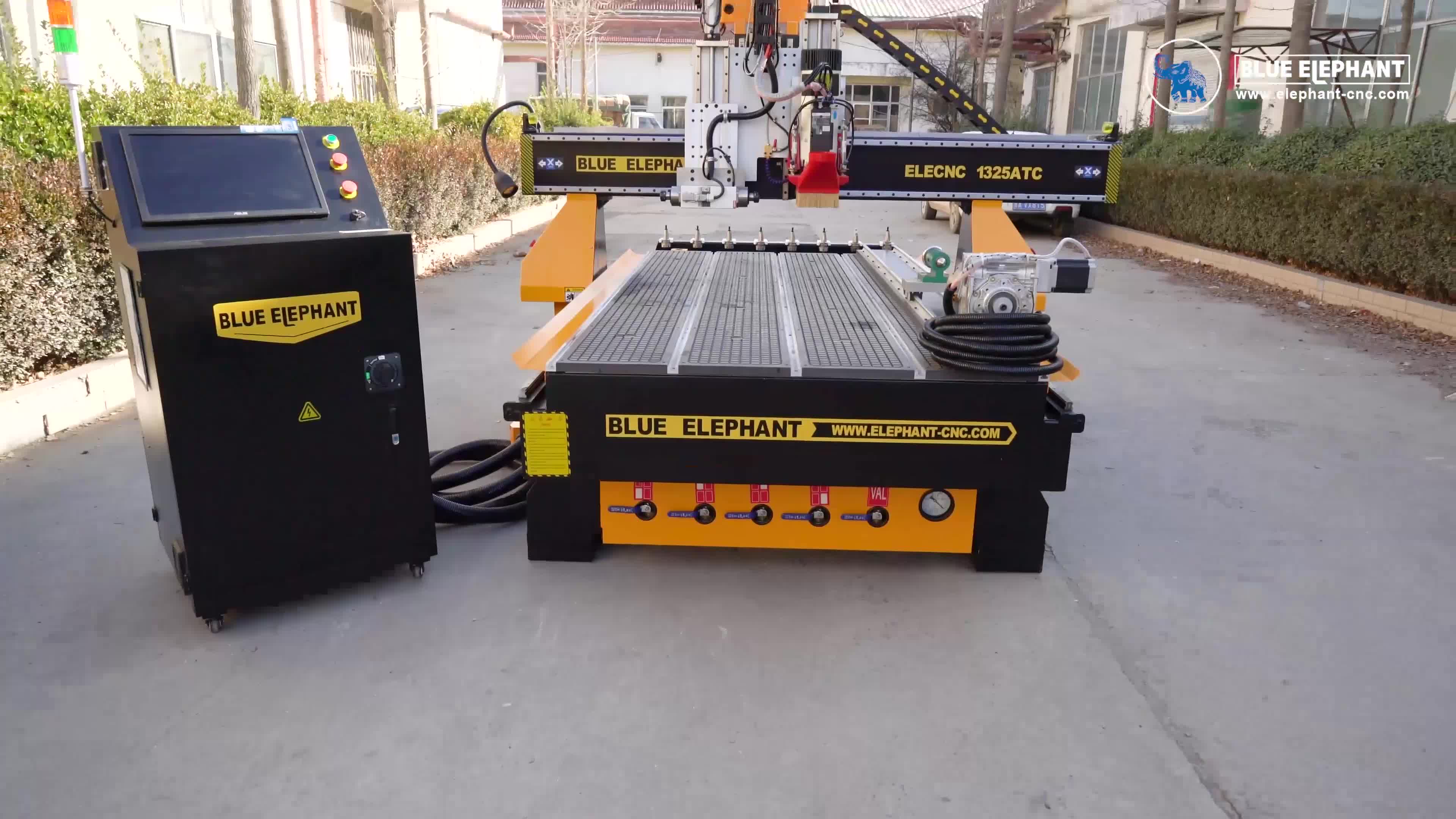 1325 Wood Engraving Furniture Machine Woodworking Vacuum Bed