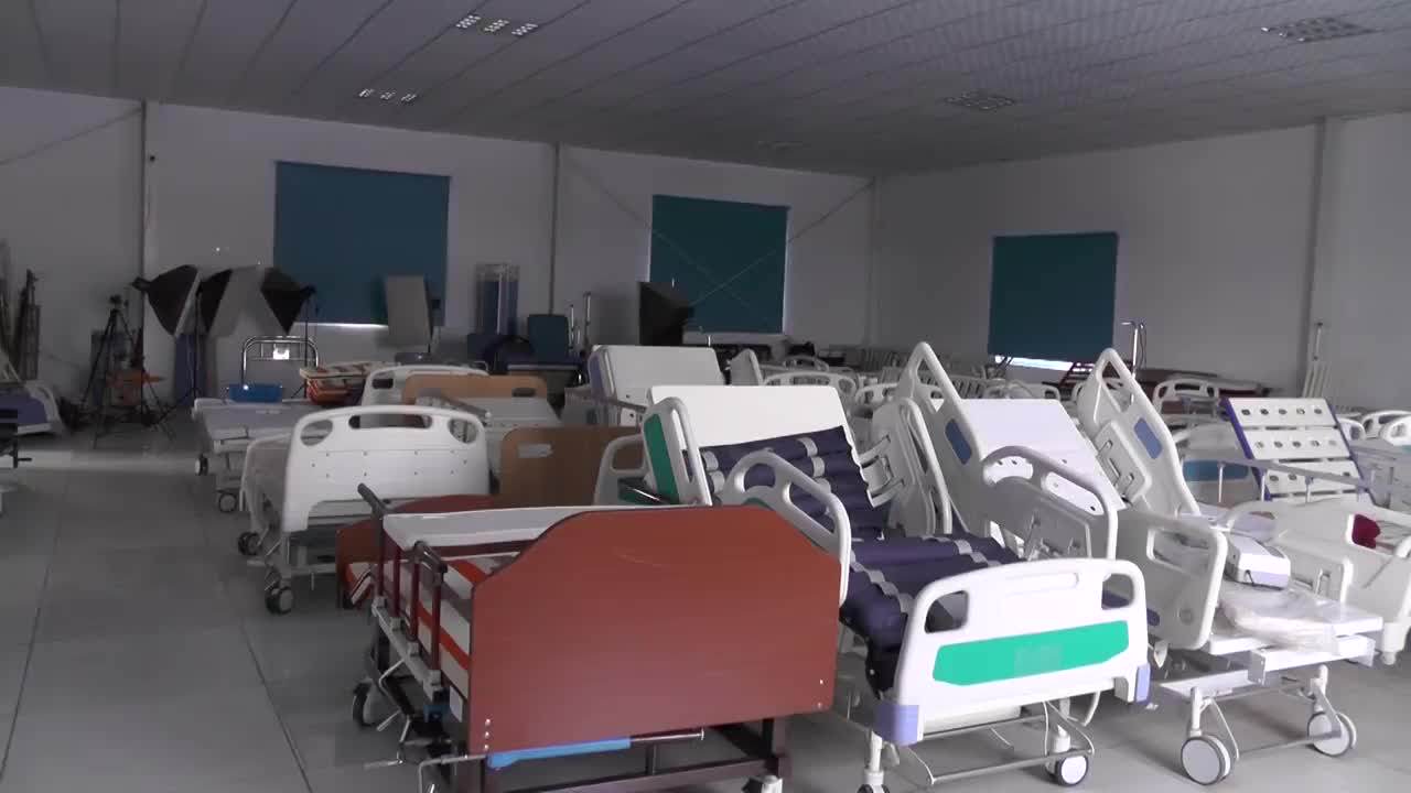 Adjustable Manual Medical Holpful Queen Size Hospital Bed, View patient