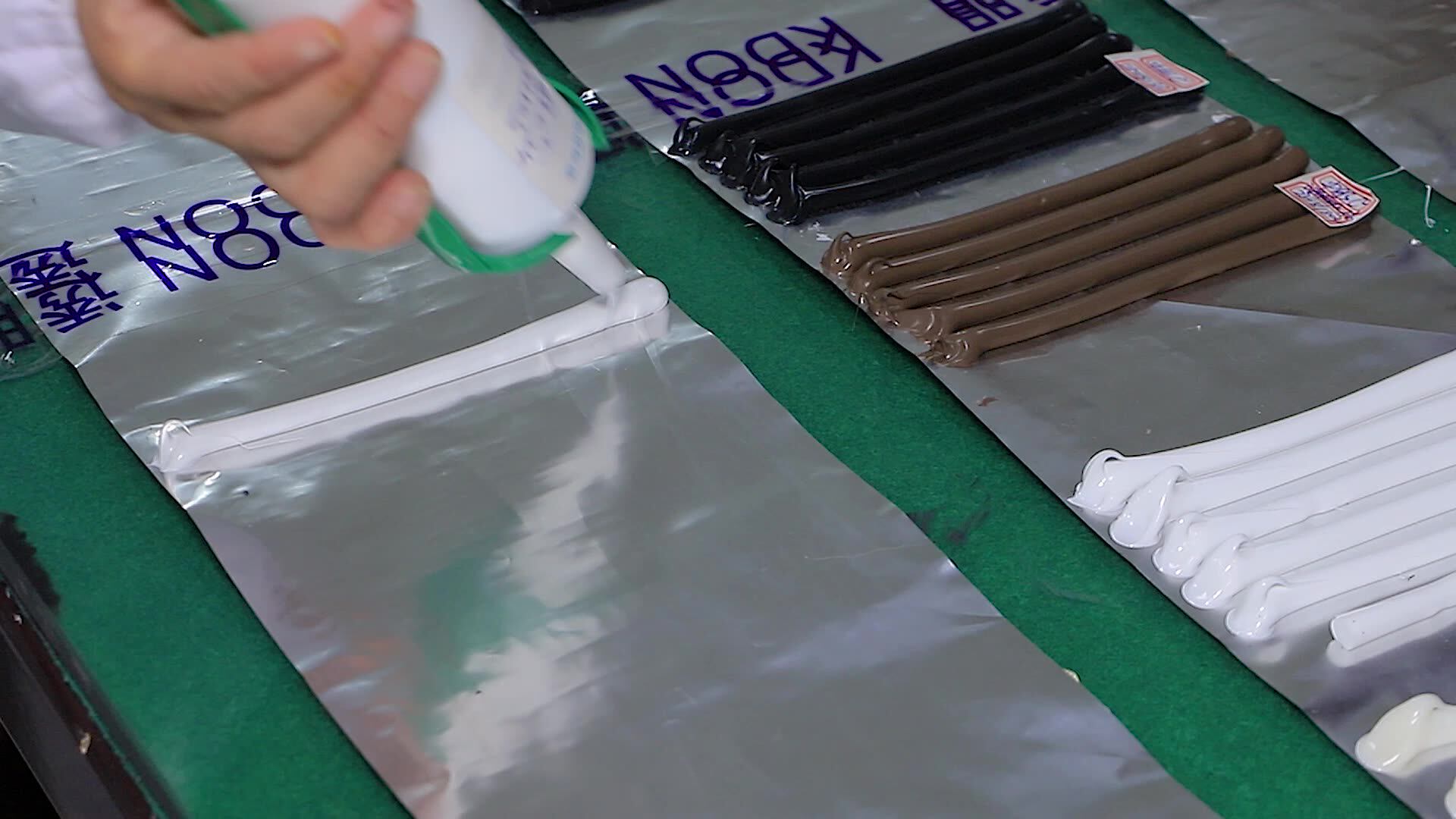 Yislon High Quality Gp Adhesive Silicone Sealant Transparent White