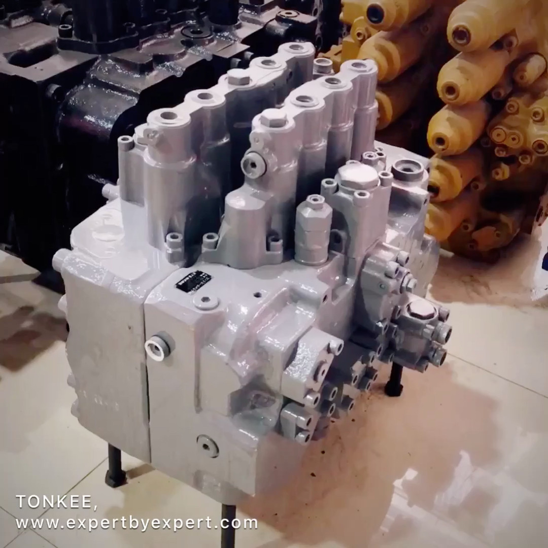 Kyb 4606144 Hydraulic Valve Control Valve Main Control Valve Zx2003