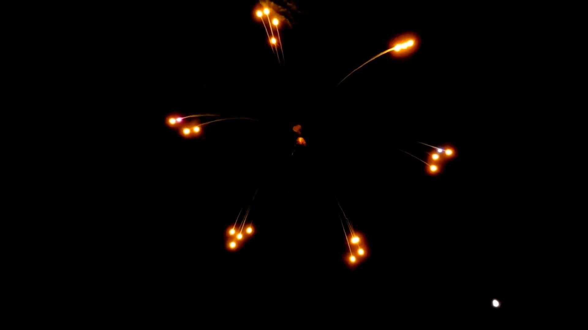 0445 Whistling Moon Traveller Flying Rocket Turbo Sound Mini Rocket ...