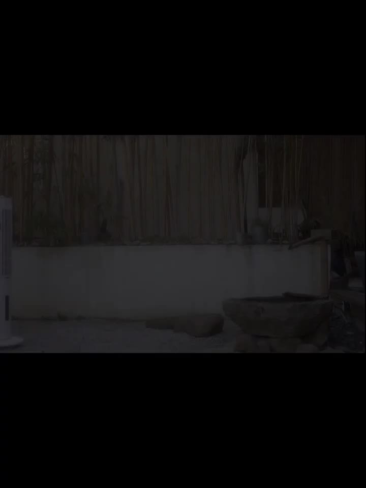 这个台风扇真正正会“呼吸”。艾美特FT70R无叶塔扇体验炸裂，夏天全部靠它救命。