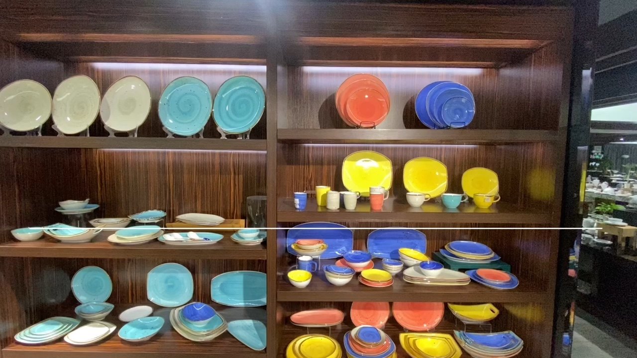 ハンドペイントヴィンテージテーブルウェアコレクション プレートセット