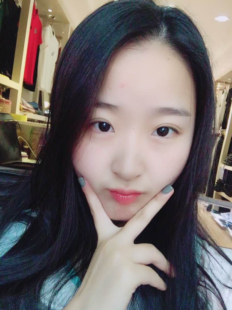 自然堂亮透水光素颜霜