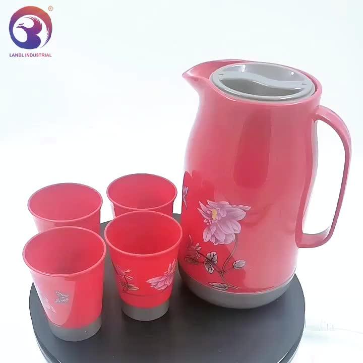 1.5l Insulated Hot And Cold Plastic Water Jug Set With 4 Cups Buy Jug