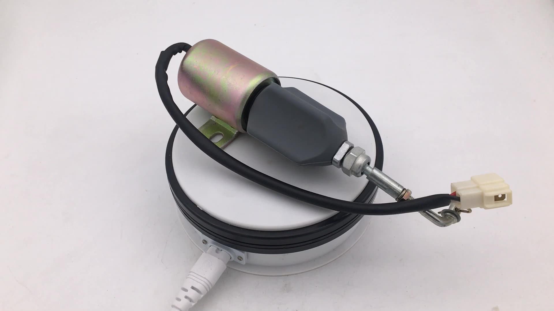 Diesel Engine Fuel Stop Solenoid 05cf24 12v 1751es12e6ulb1s1 12v P612