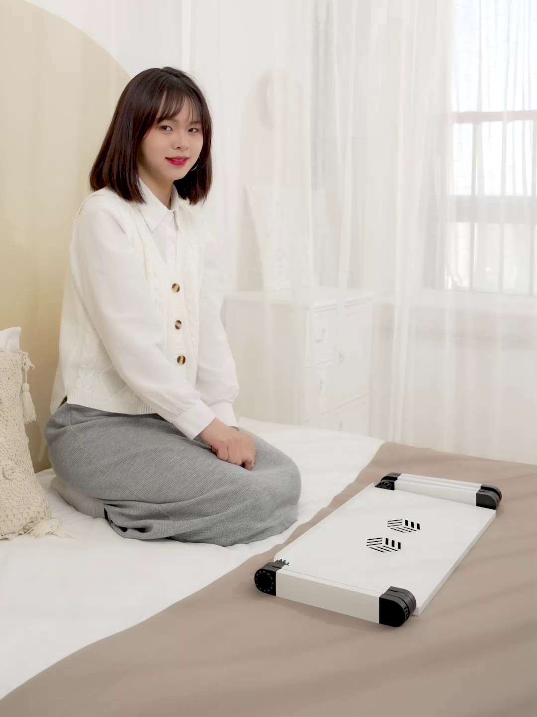 谁说床上不能够办公！此折叠桌让我彻底告别腰酸背痛