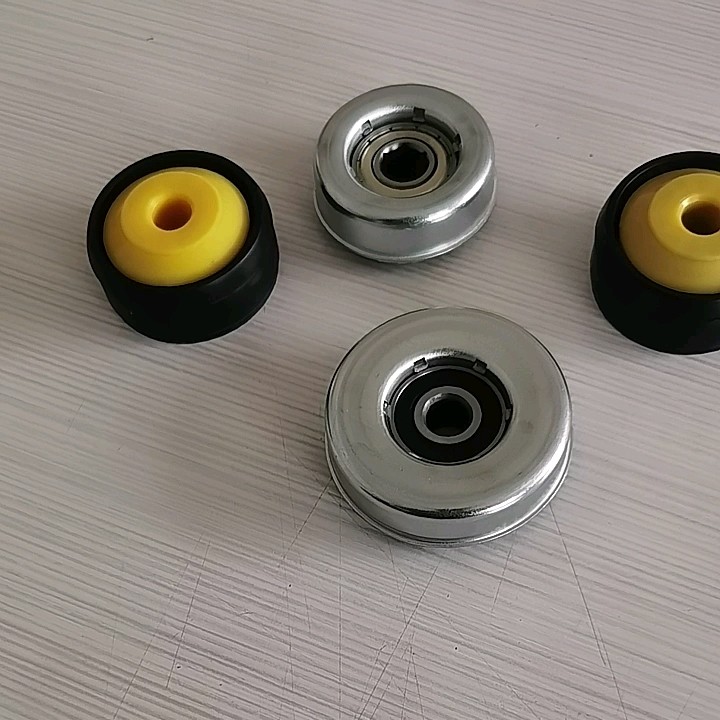 Blue Plastic Conveyor Roller End Caps For Stainless Steel Conveyor