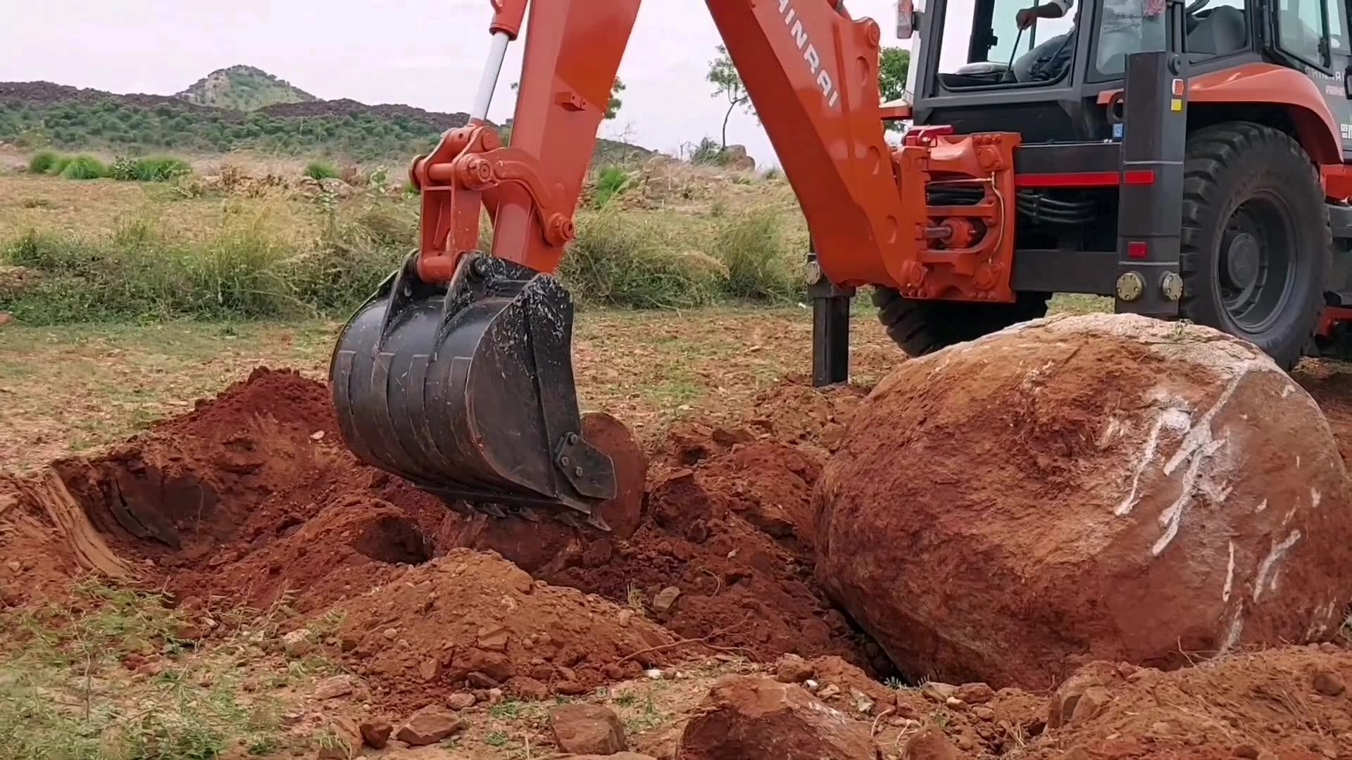 Jcb Volvo Komatsu Pc200 Pc300 Pc400 Hitachi Customized Rock Type