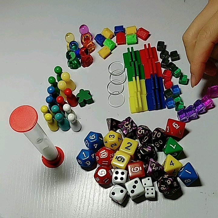 Custom Accessories For Board Game Set And Game Cards Sets,Sandtimer Dice Pawns Can Be Customized