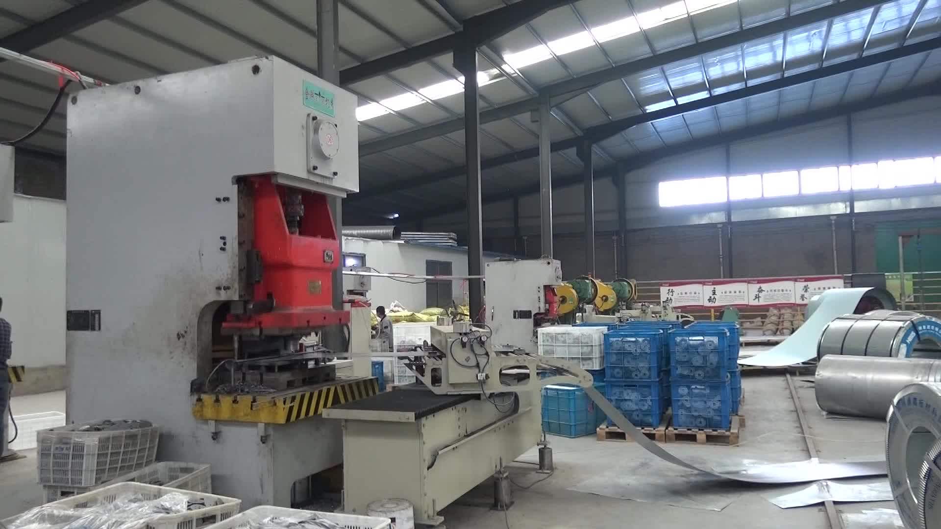 China Oem Quality Supplier Manufacturer Oil Filter Price Auto Engine