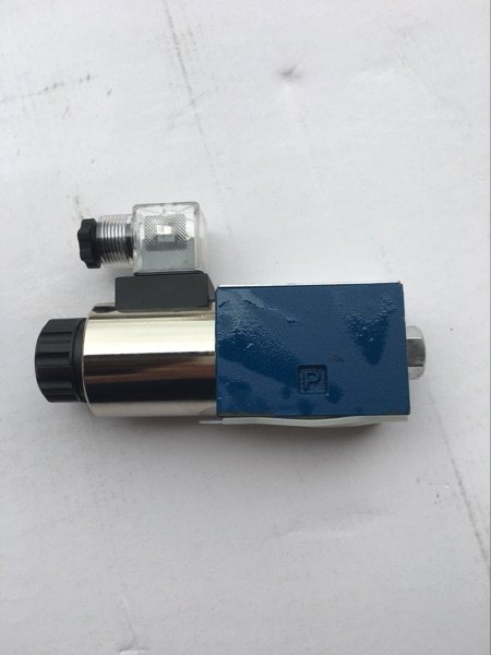 Solenoid valve hydraulic valve reversing valve 4WE6D DSG02-2B2