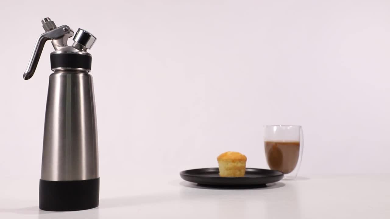 Stainless Steel Cream Chargers Whip Cream Crackers Make Cream Dispenser