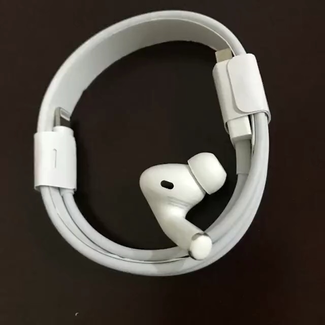 apple airpods gps