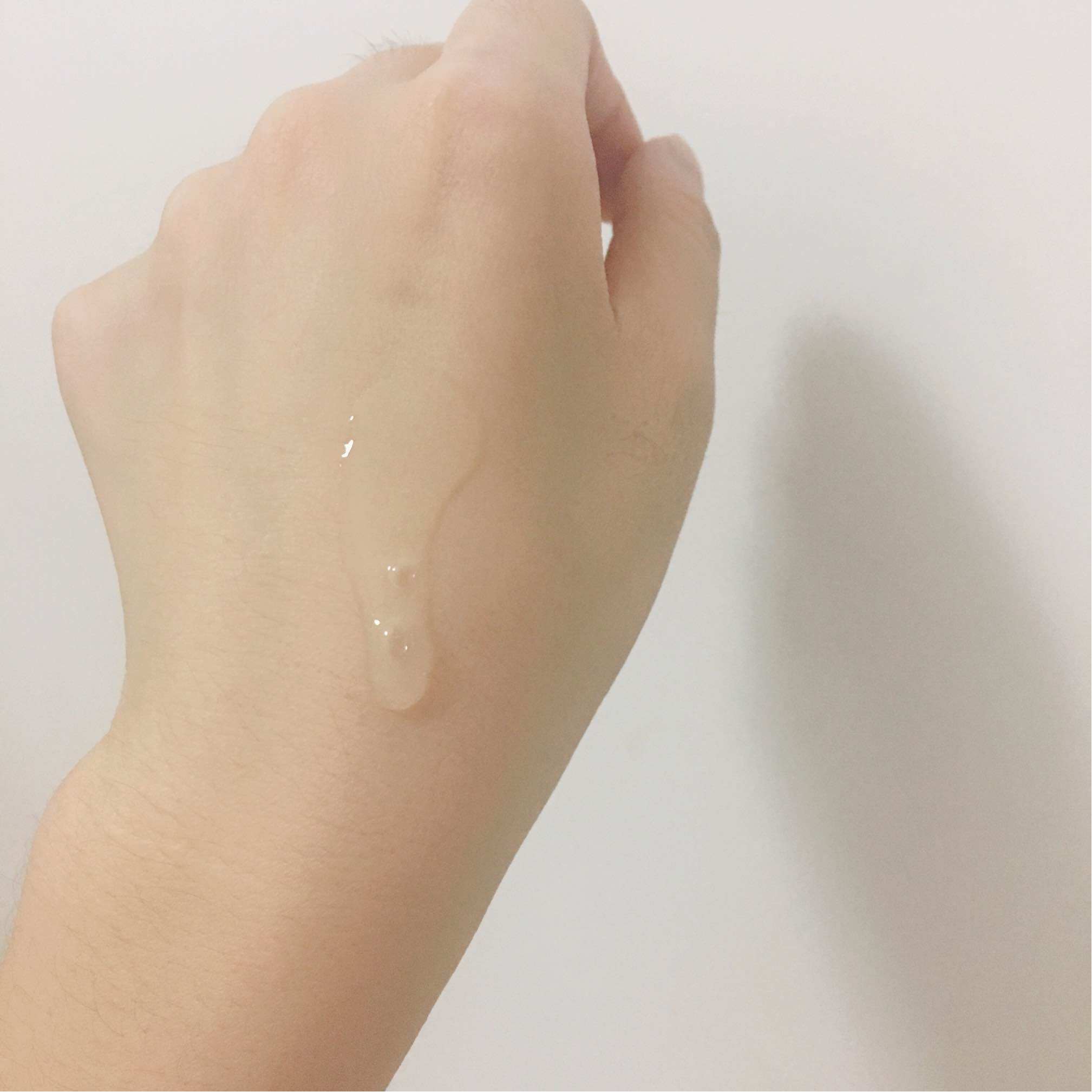 佰草集水凝悦泽精华液