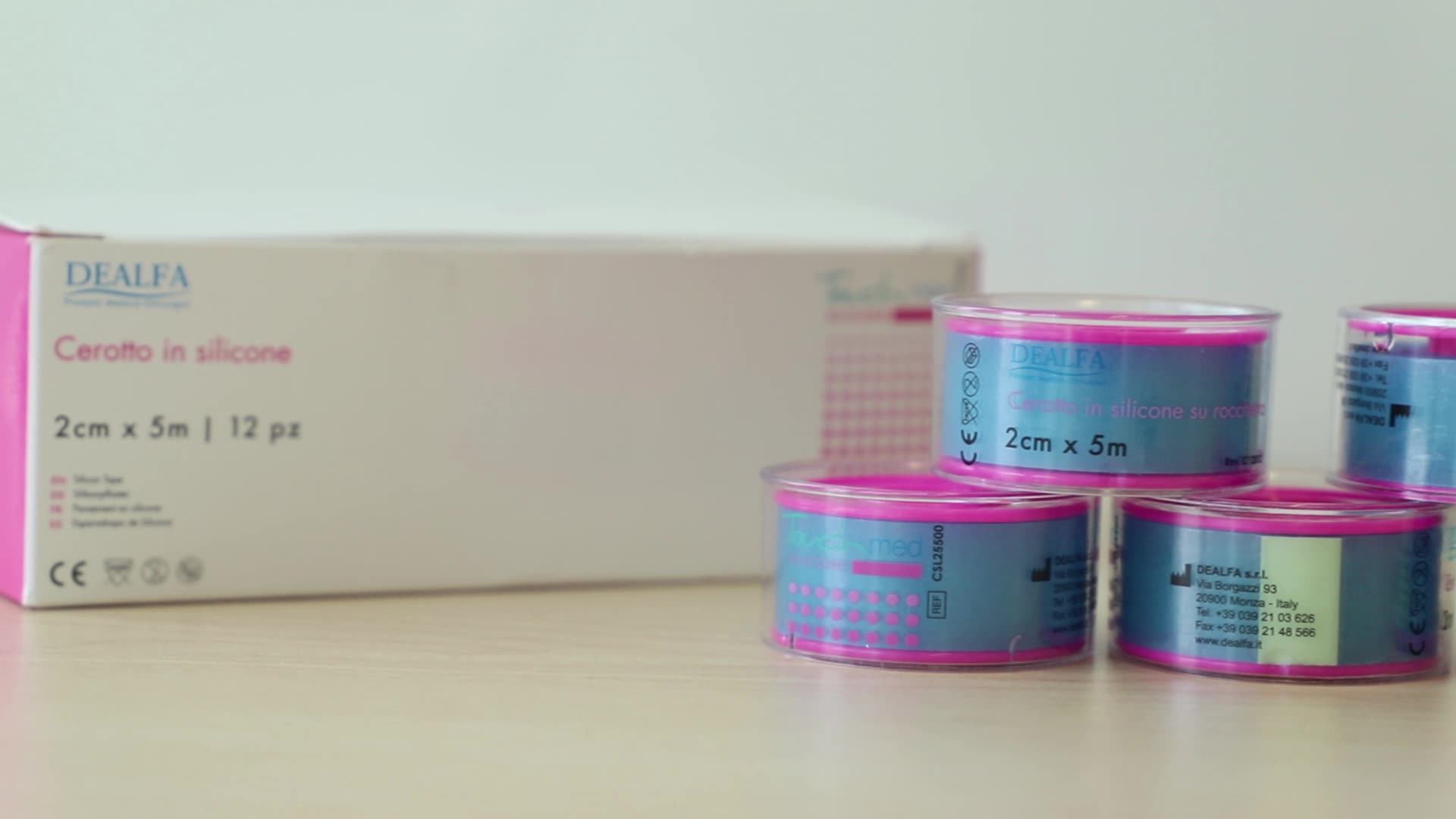 Bluenjoy Popular Skinfriendly Adhesive Surgical Die Cut Silicone