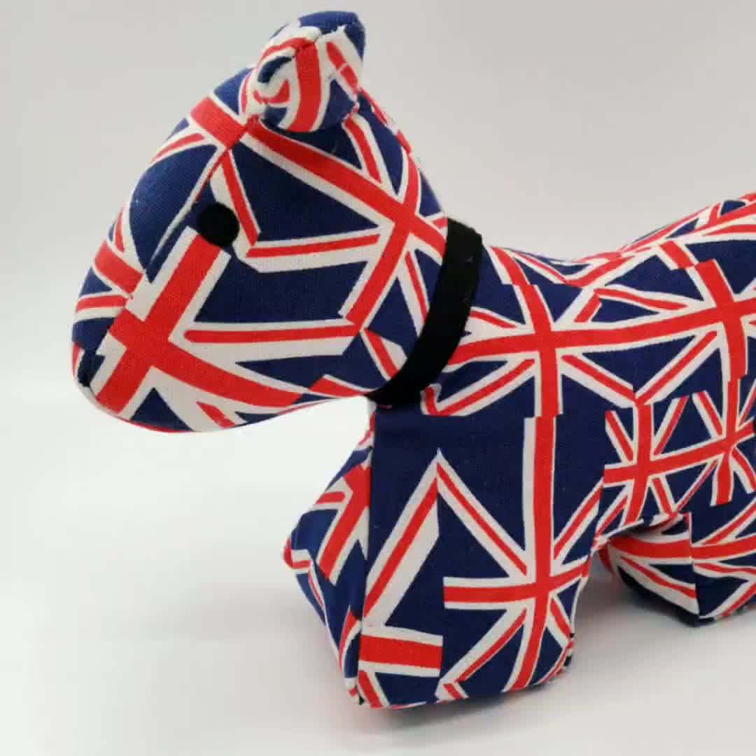 Union Jack Design Dog Doorstop Stuffed Sand Animal Dog Shape Door Stopper For Home Decoration