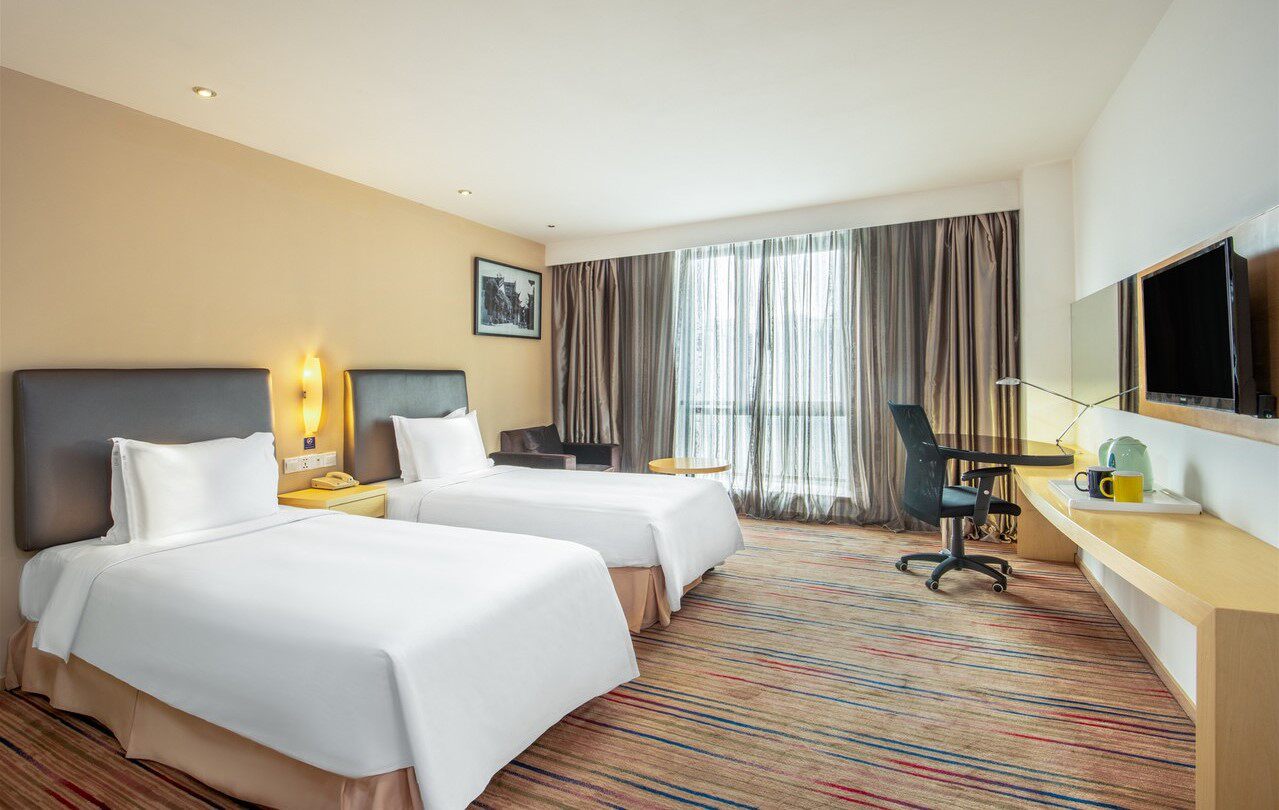 Holiday Inn Express Changzhou Center Family Room