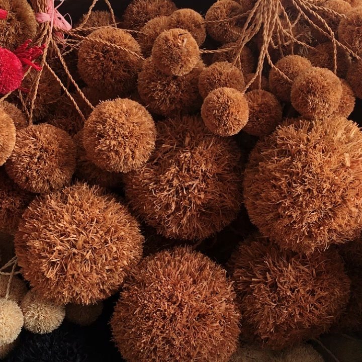 Hand Made Natural Raffia Straw Decorative Ball Buy Decorative Ball