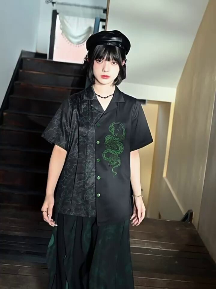 古怪舍「升卿」不对称印花黑色新中式衬衫女夏季短袖国风刺绣上衣_动漫T恤_淘宝游戏网