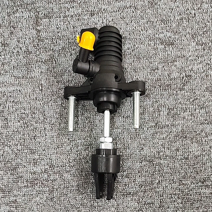 Clutch Master Cylinder For Fortuner Innova Hilux Vigo 314200k012 31420