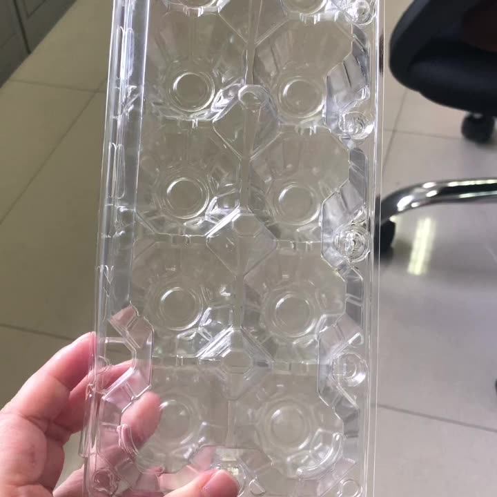 Wholesale 12 Cells Clear Eggs Food Storage Container Custom Plastic Egg