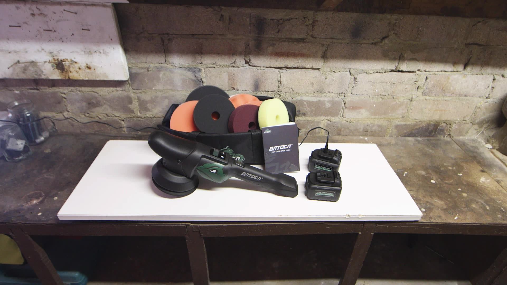 BATOCA S2 Lucidatrice Per Auto A Batteria Da 5 Pollici Lucidatrice Orbale A Doppia Azione Da 8 Mm Con Batteria Ad Alta Capac&agrave; Da 4000 MAh Per Lucentezza Impeccabile Dell'auto