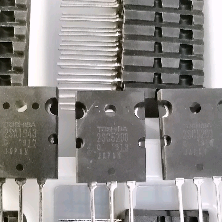 Finely Processed Audio Ic Tta1943 Ttc5200 1943/5200 To-3pl High Power