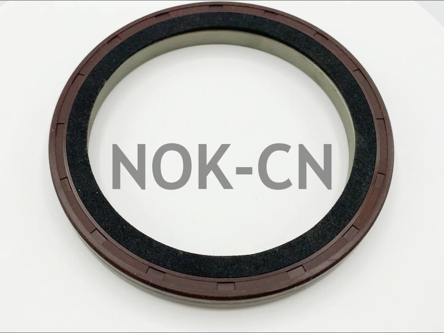 OEM Rear Crankshaft Oil Seal 8-97602-379-0 Bz4365e 104*139*13 for