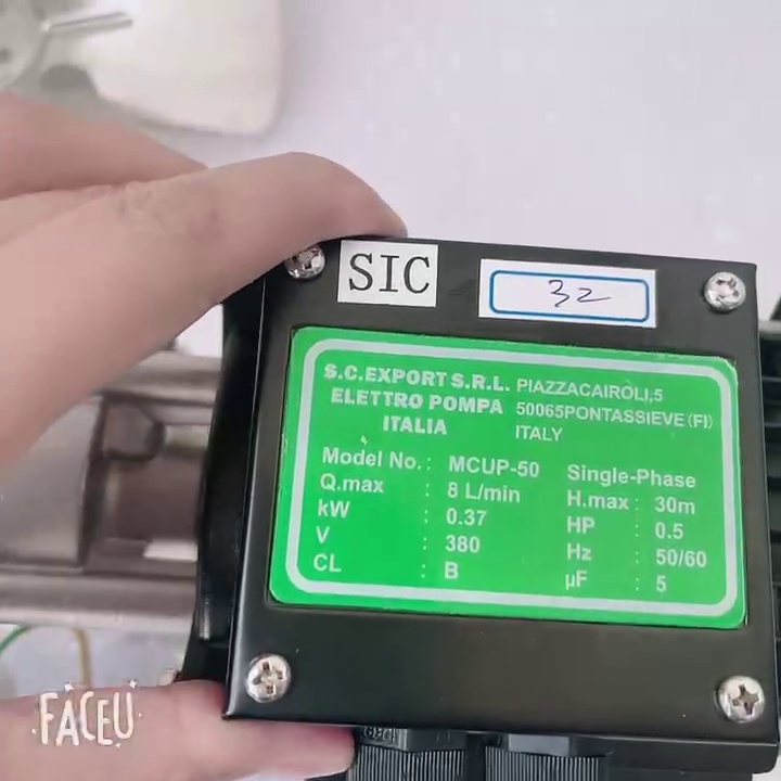 这个水泵才1000块?我怀疑我家后院能够自己长出喷泉!