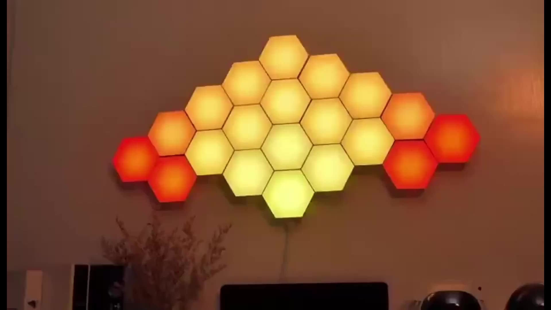 Rgb панели на стену треугольники