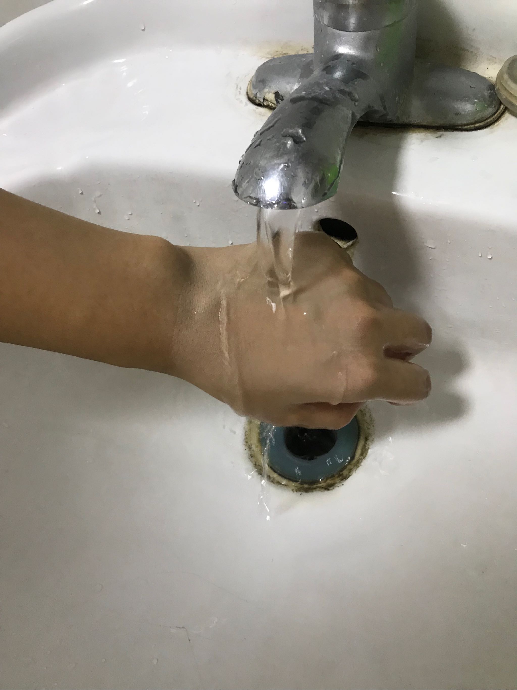 土家硒泥坊气垫bb霜素颜遮瑕怎么样是哪个国家的牌子，热门产品亲自试验,第8张