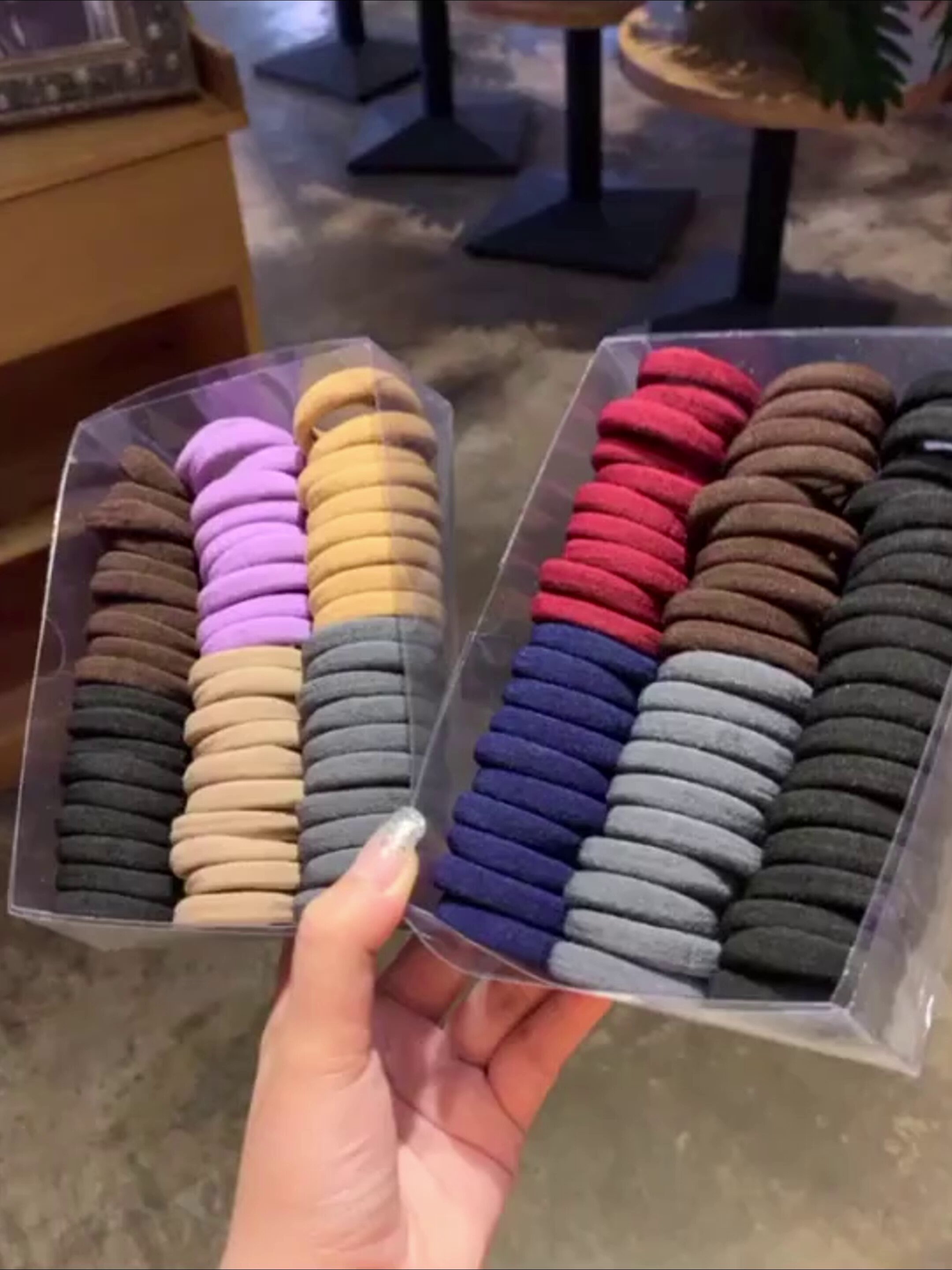 终于找到完美的女发圈！网红ins高弹力扎头发橡皮筋女发圈黑色皮筋儿童简约加粗发绳头饰到底有多好用？宝子们真的不试试吗？😍🤩_发饰_淘宝服装网