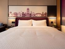 (Календарь) Chengdu Xibo City Hilton Happy Hotel Advanced Room-The Big Bed