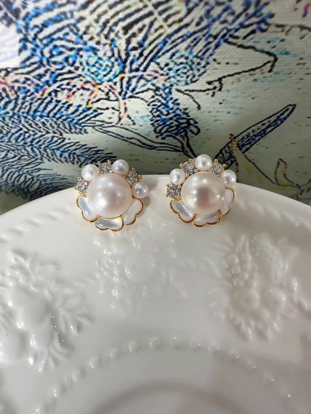 有没有一款耳钉能与此同时展现温柔与个性。