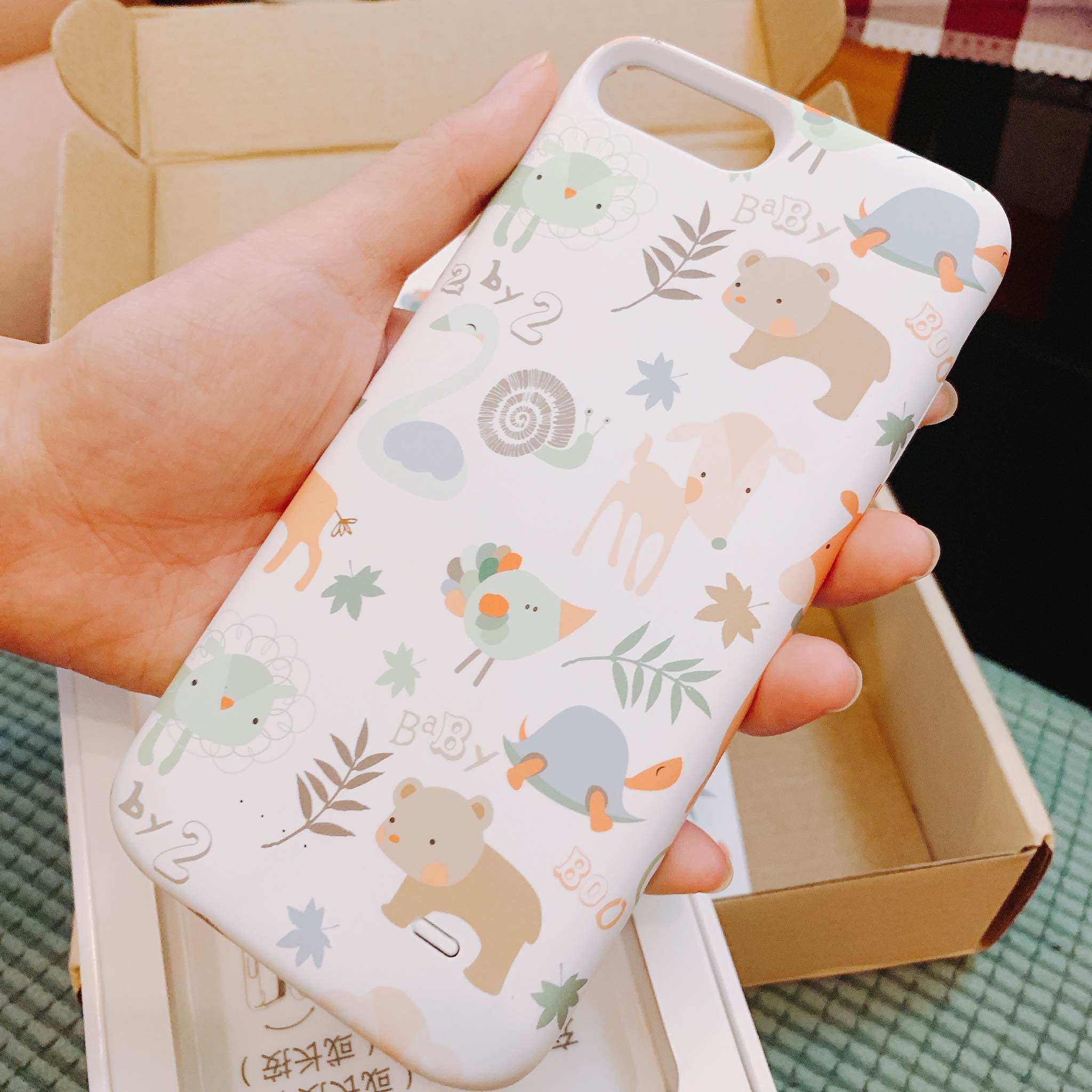 苹果7背夹充电宝 全包手机款怎么样，好用吗？使用感受分享_搜券