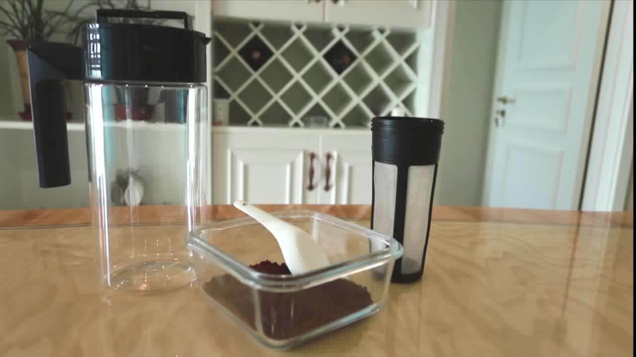 Portable Plastic Cold Brew Iced Coffee Maker,Coffee Pot,Coffee Maker